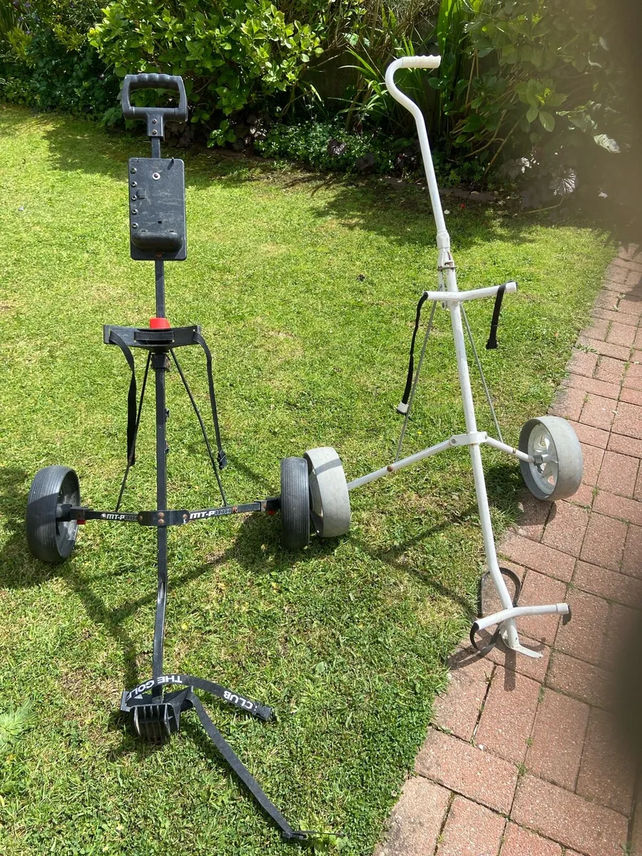 Golf.  Trolleys