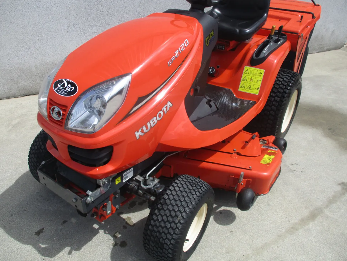 Kubota GR 2120 - Image 2