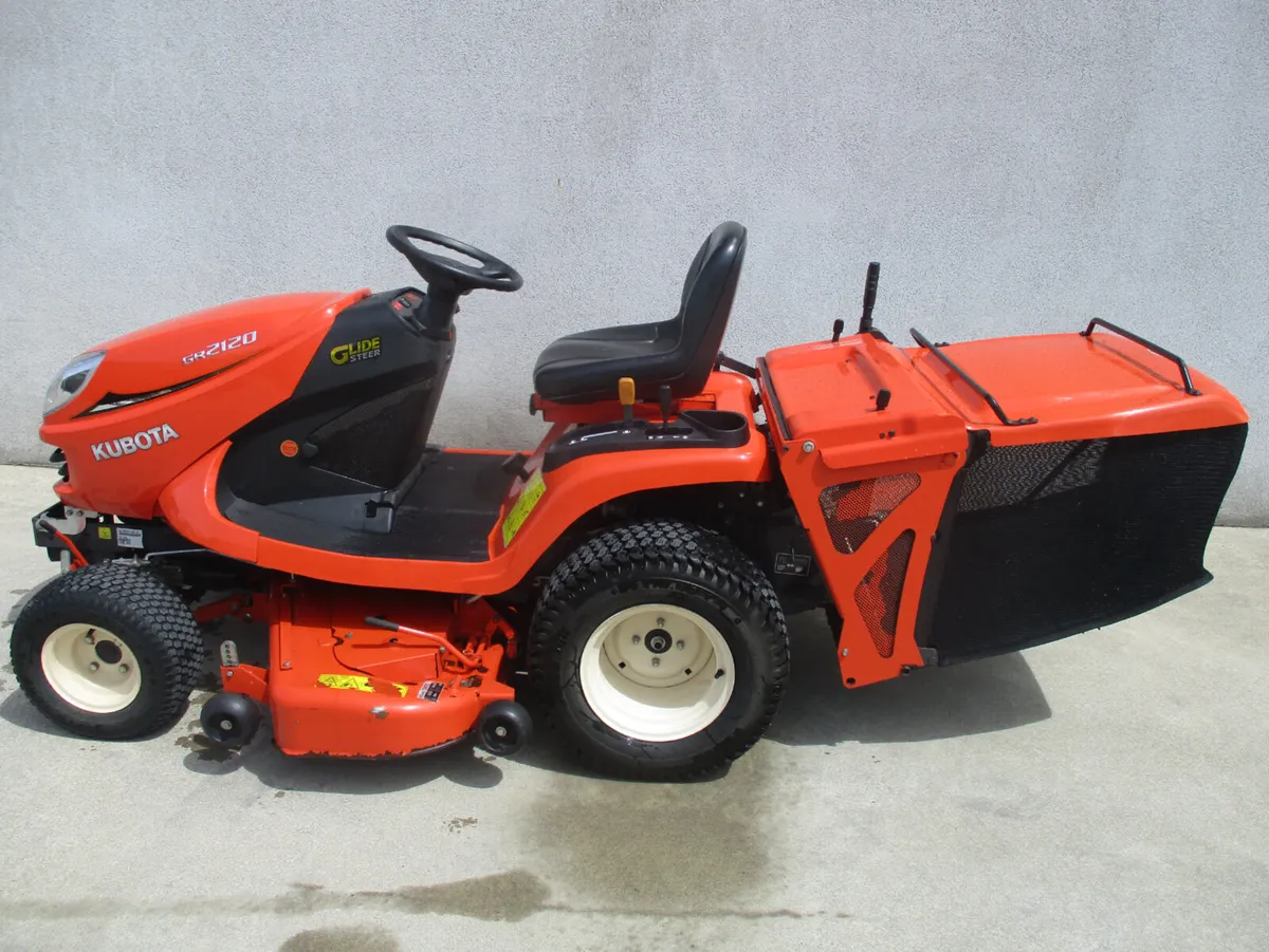 Kubota GR 2120 - Image 4