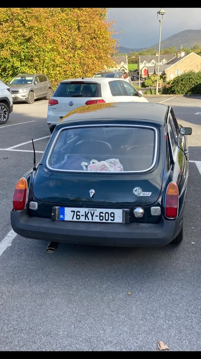 1976 Vintage mgb gt - Image 2