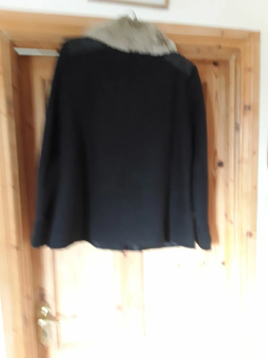 Brand new black jacket for on the collar - Image 2