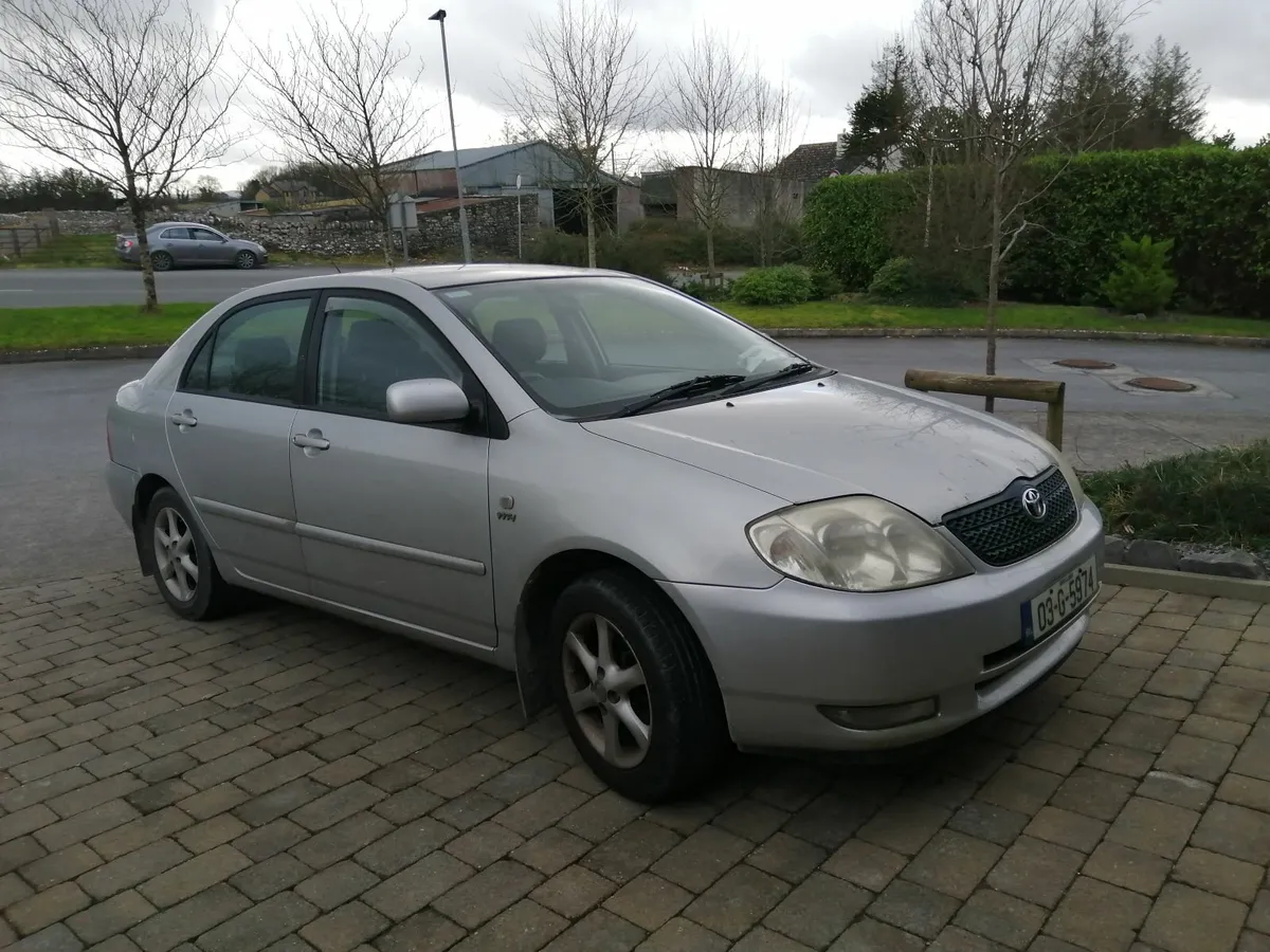 Toyota Corolla 2003 - Image 2