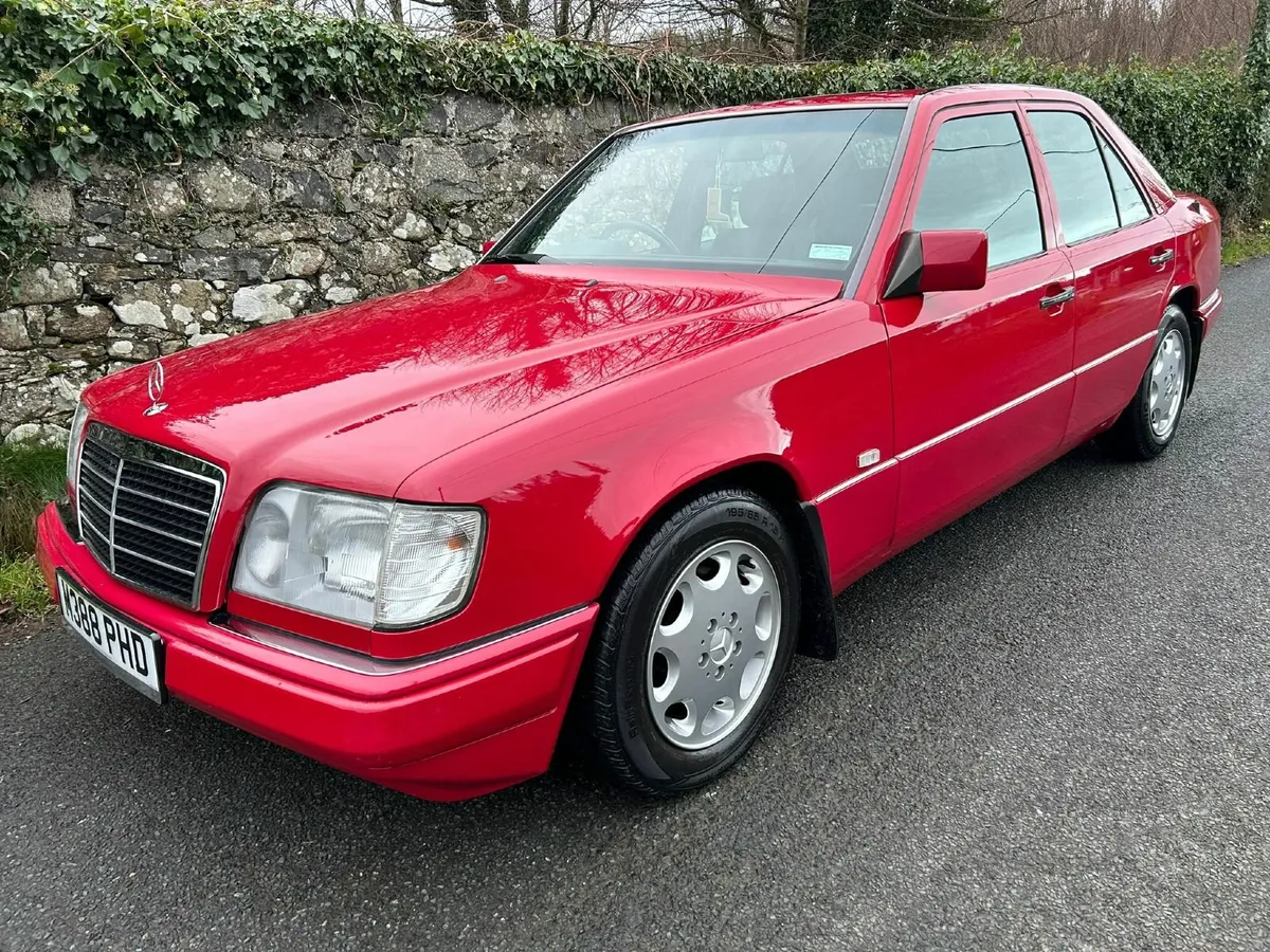 Mercedes-Benz E-Class 1994 - Image 2