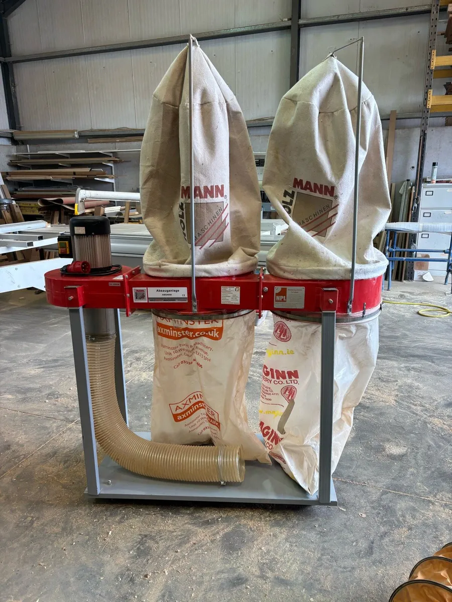 3 phase dust extractor - Image 1