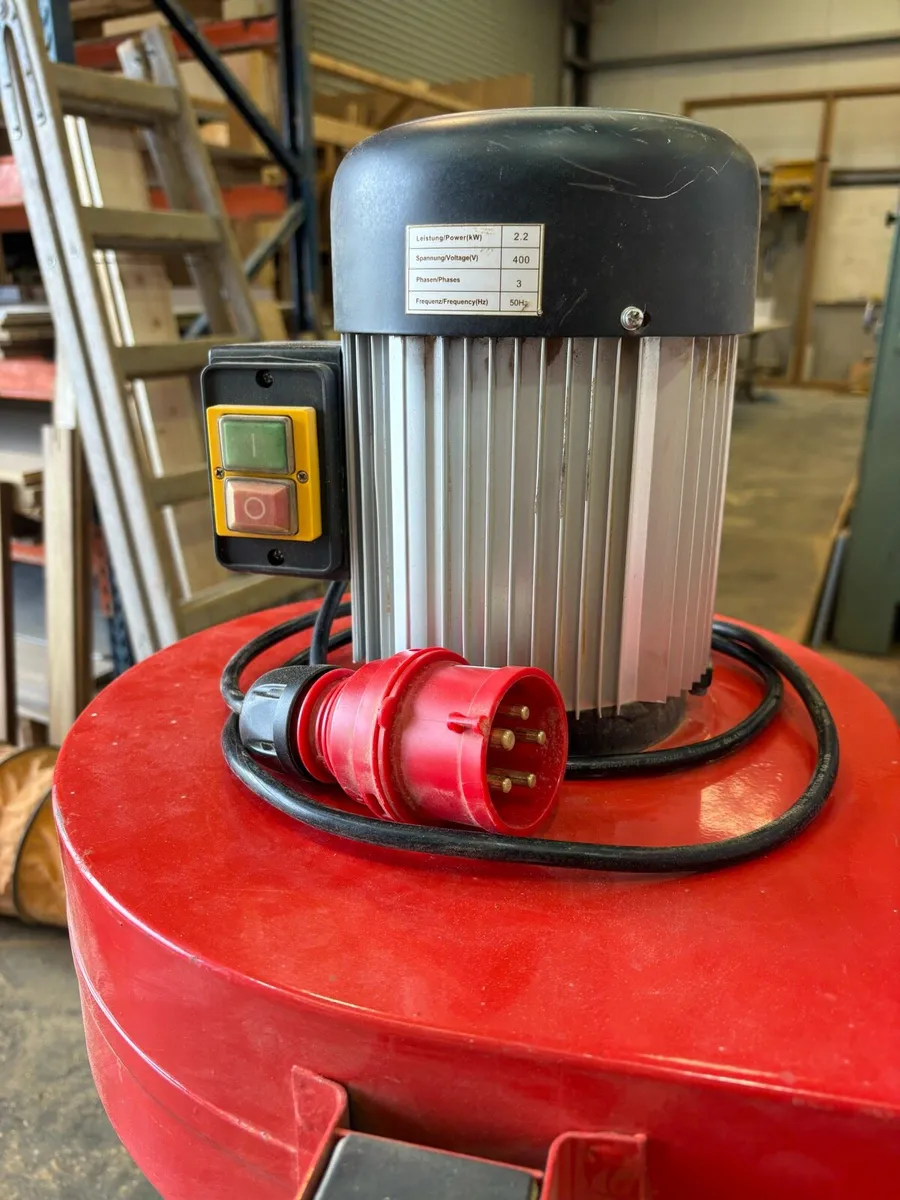 3 phase dust extractor - Image 4