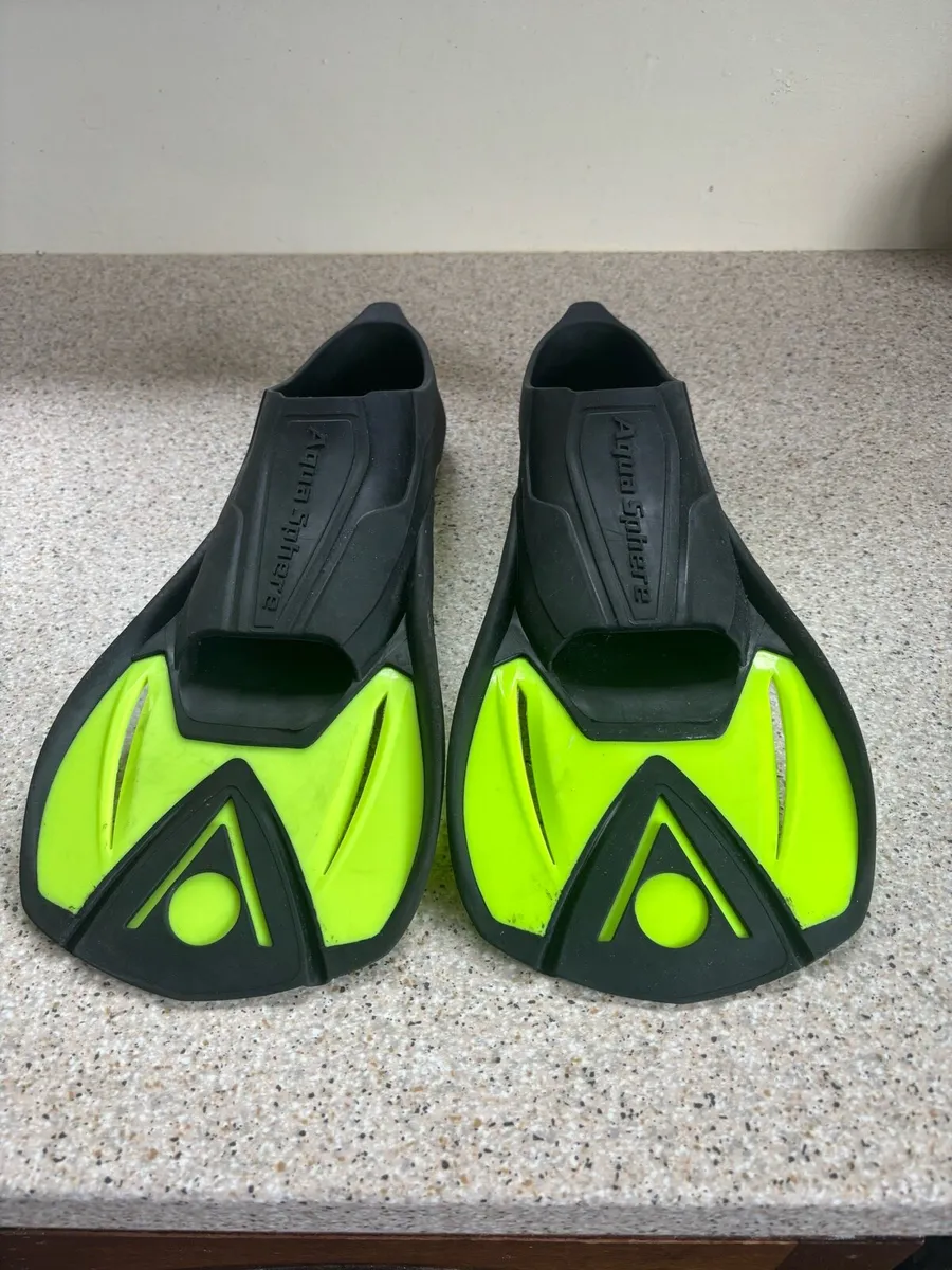 Swim Fins Size (38-39 EU) (5-6) UK - Image 2