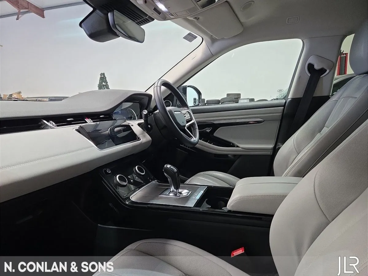 Land Rover Range Rover Evoque 1.5 Phev AWD SE - Image 3