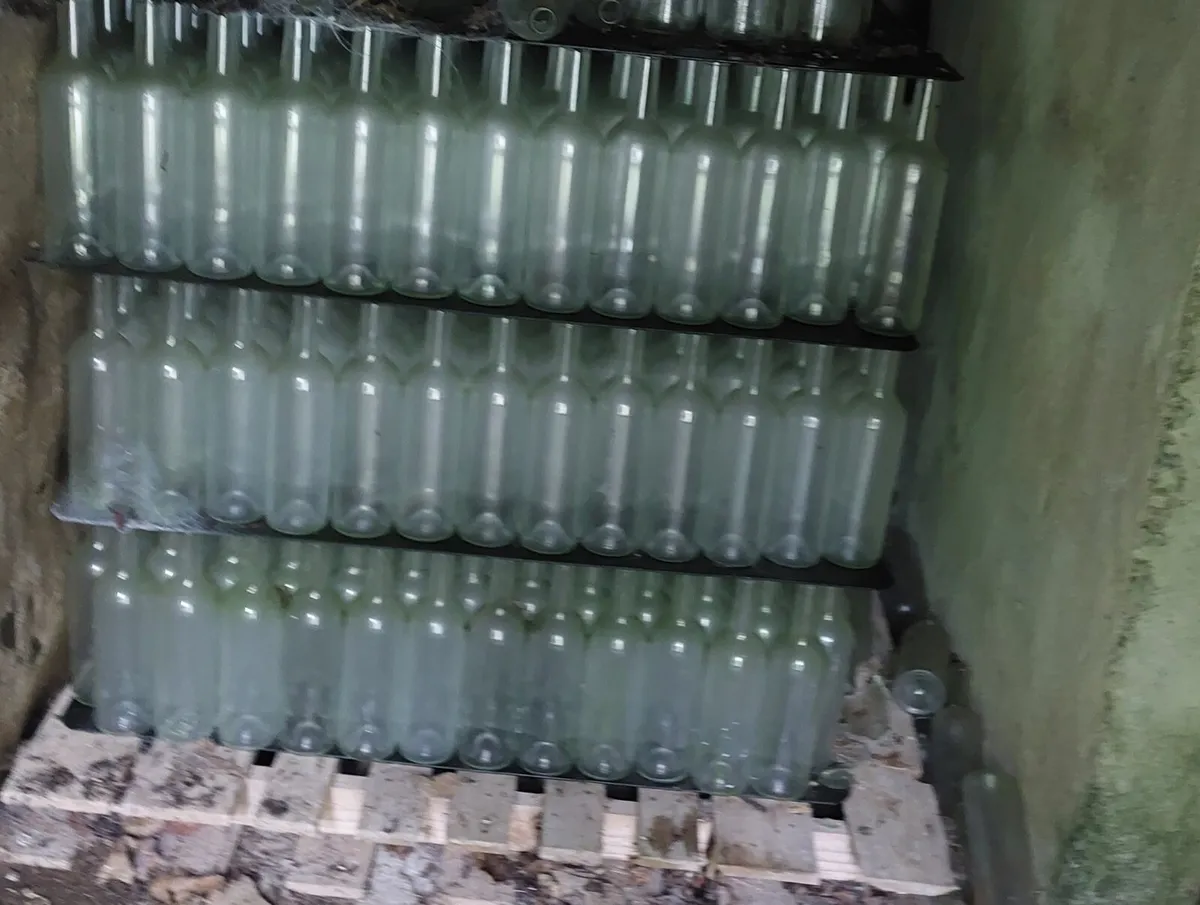 Glass bottles - Image 1