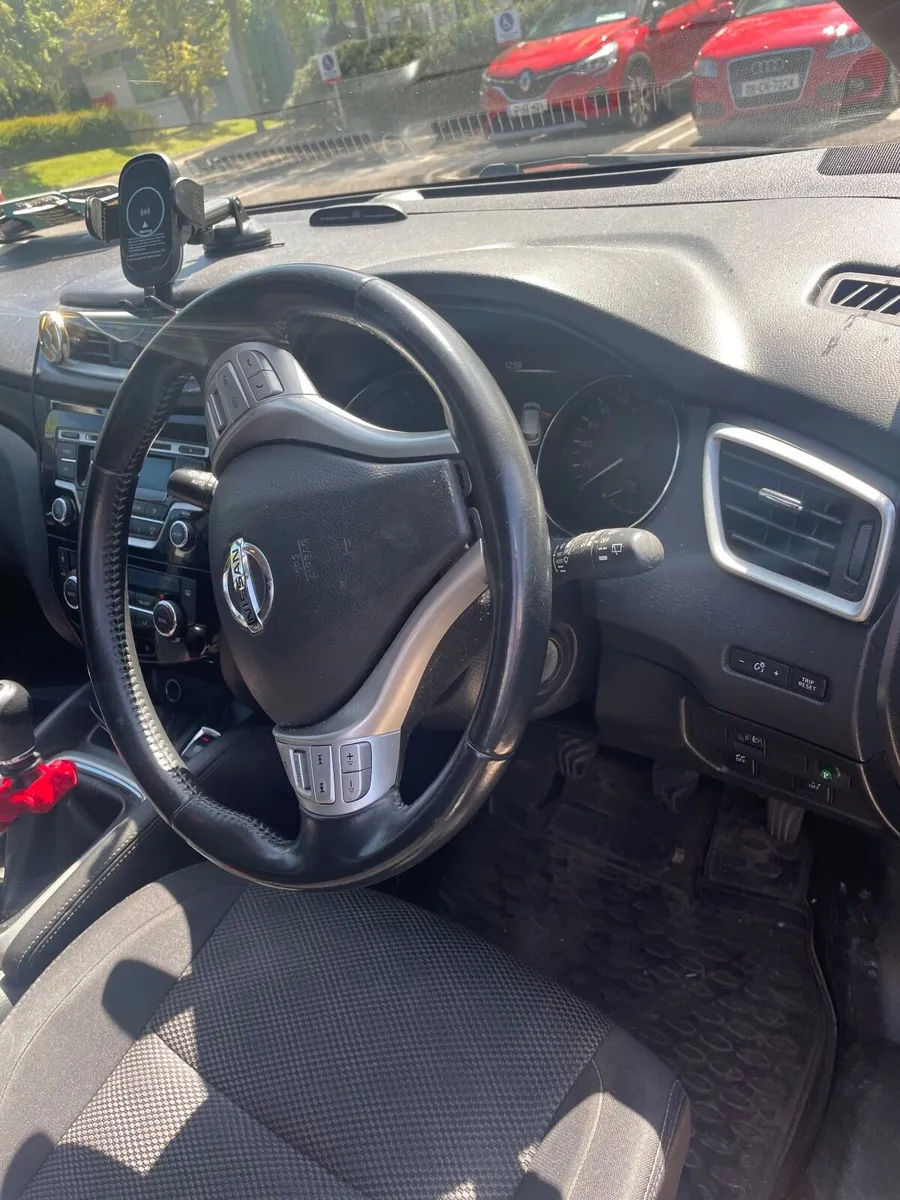 Nissan Qashqai 2017 - Image 4