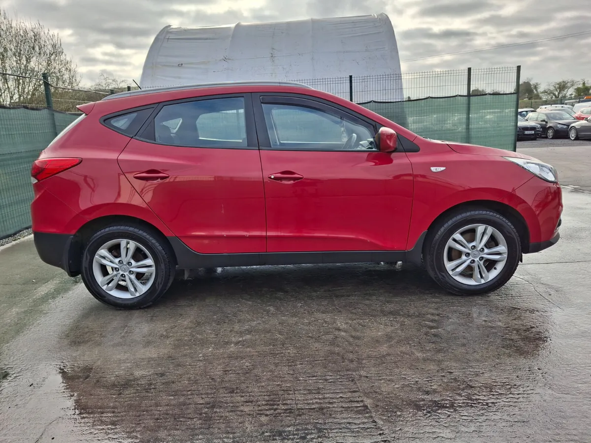 132 Hyundai ix35  1.7 Diesel - Image 3