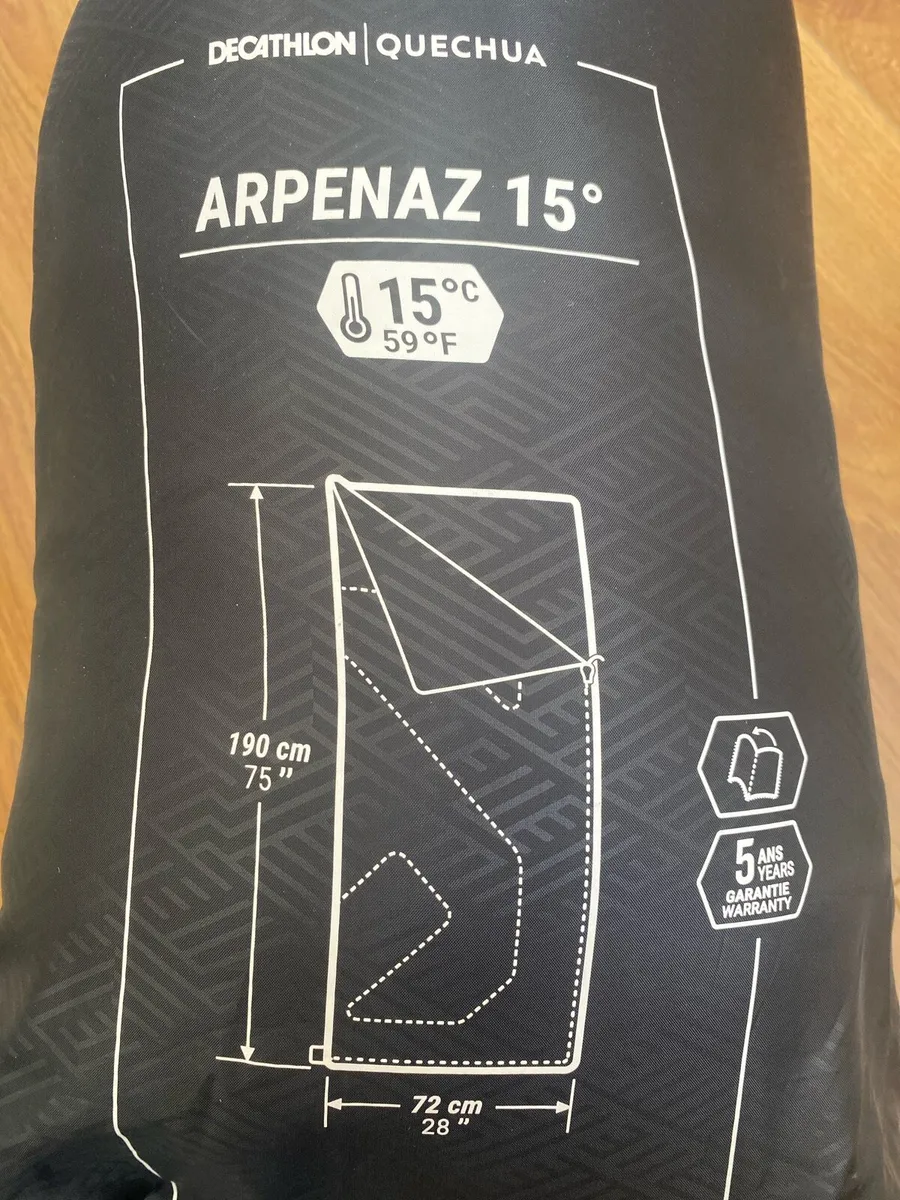 Camping mattress and sleeping bag - Image 3