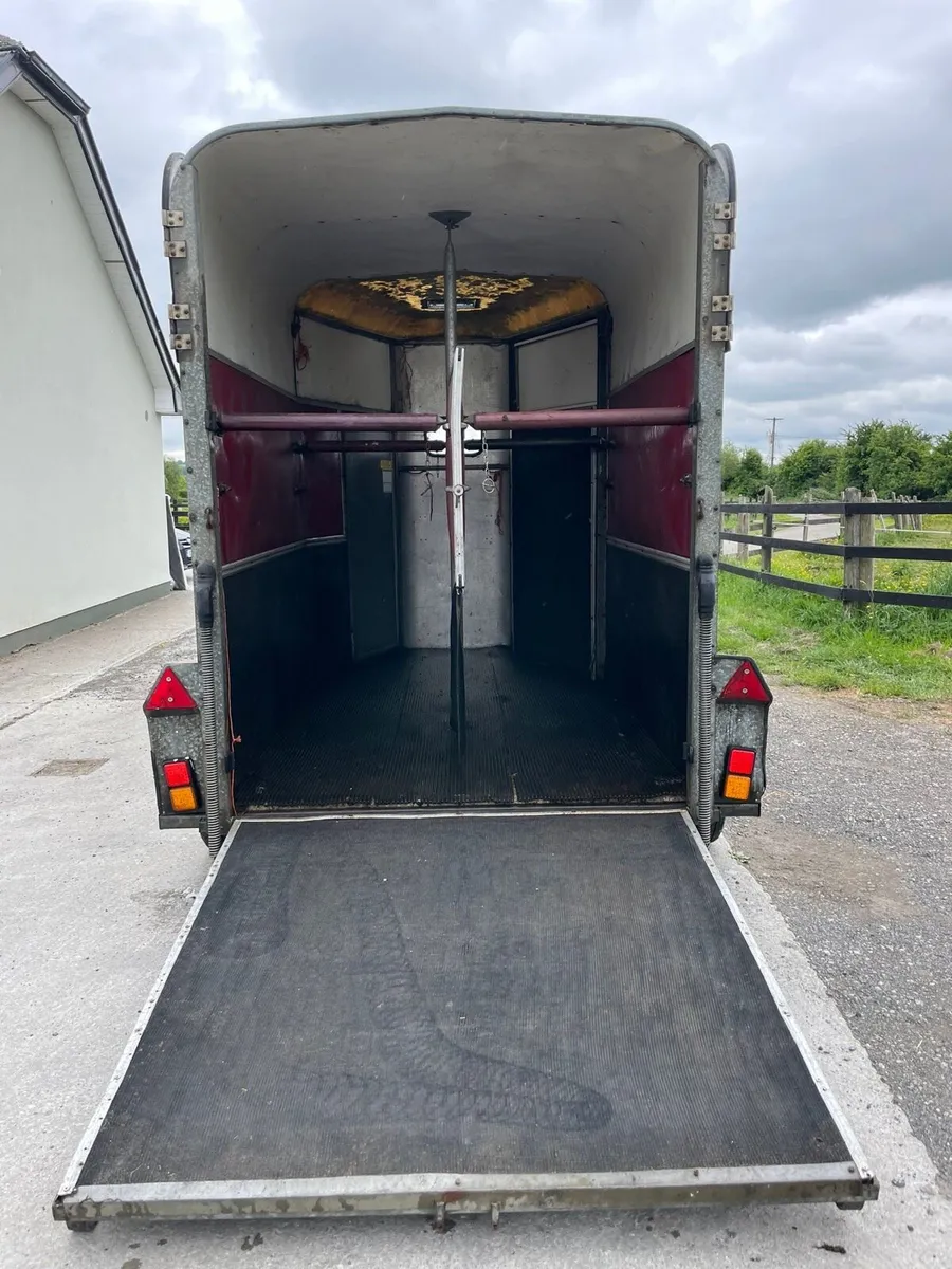 Ifor William Horsebox 505 - Image 4