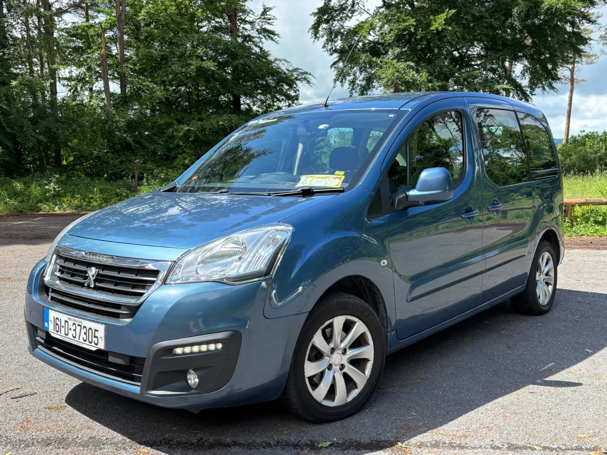 161 Peugeot Partner tepee 5 seat wheelchair access - Image 3