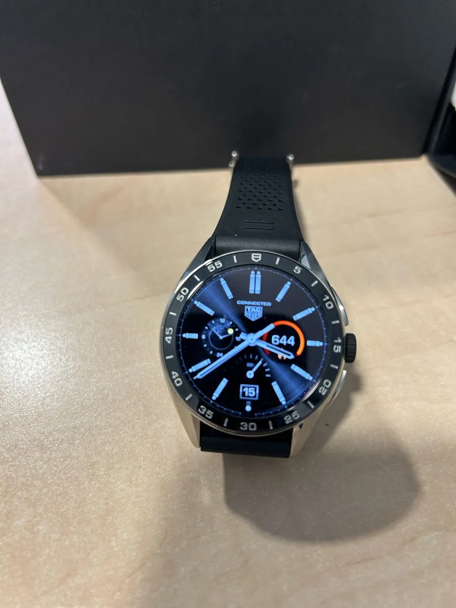 Tag Heuer Connected E4 45mm - Image 1