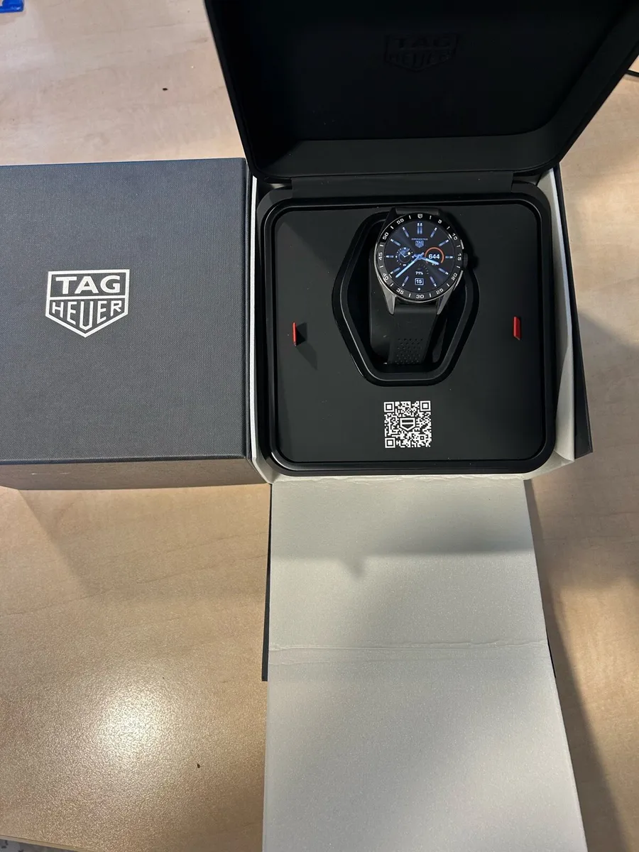 Tag Heuer Connected E4 45mm - Image 4