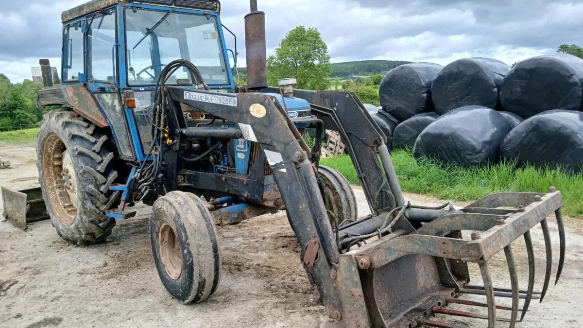 Tractor - Image 4