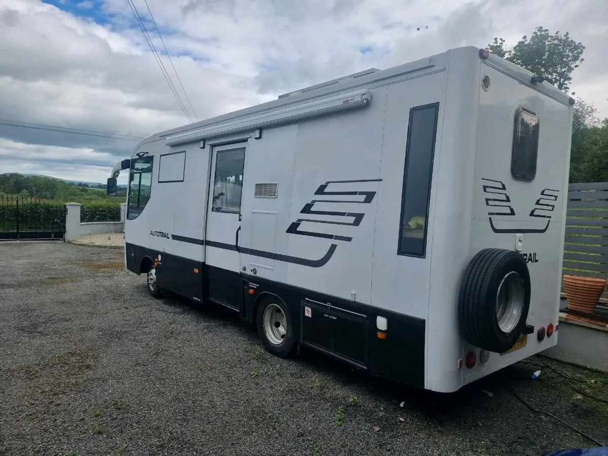 Motorhome - Image 3