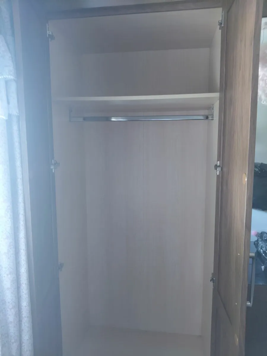 Built In Wardrobe - Image 2