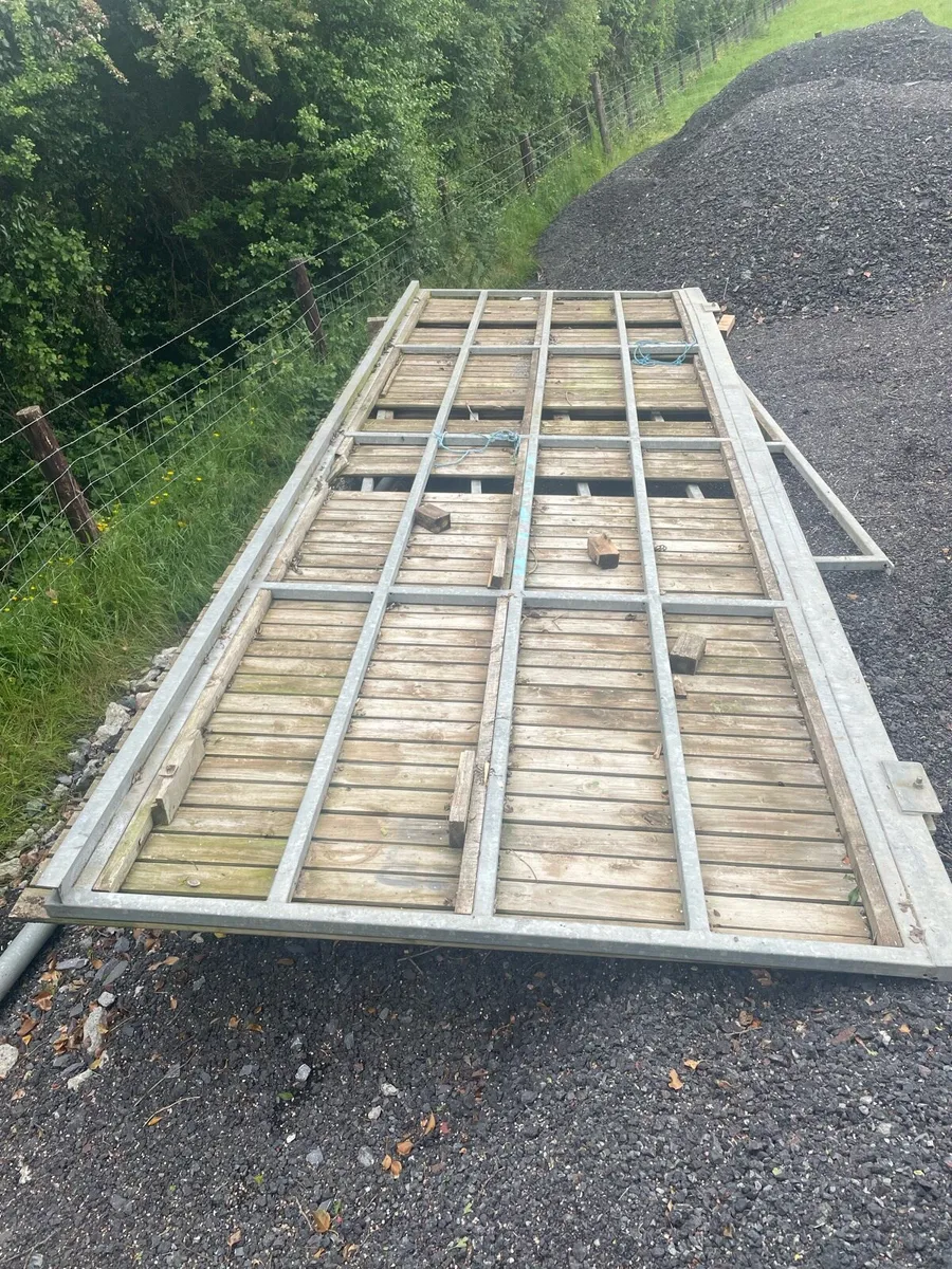 Galvanised Sliding Gate - Image 1