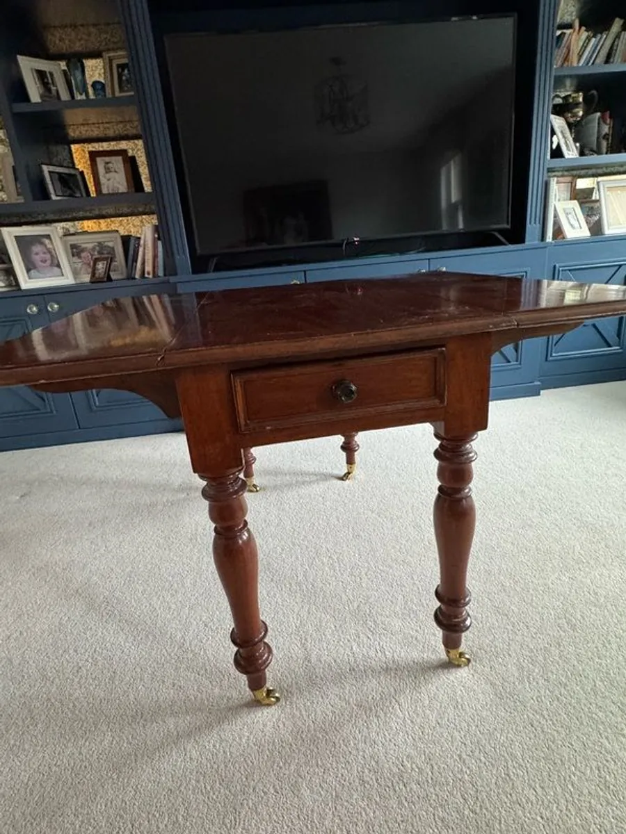 Antique table - Image 1