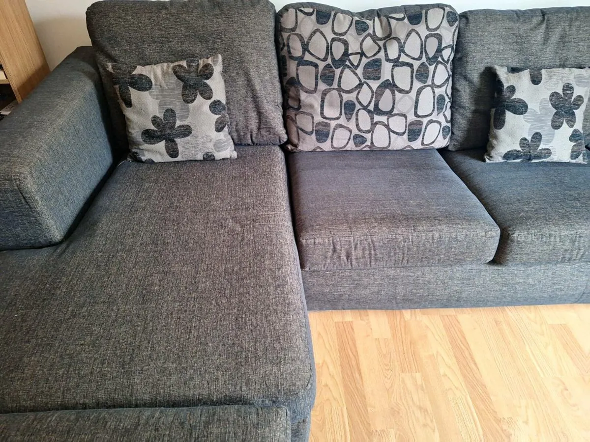 Corner sofa and storage ottoman - Image 2