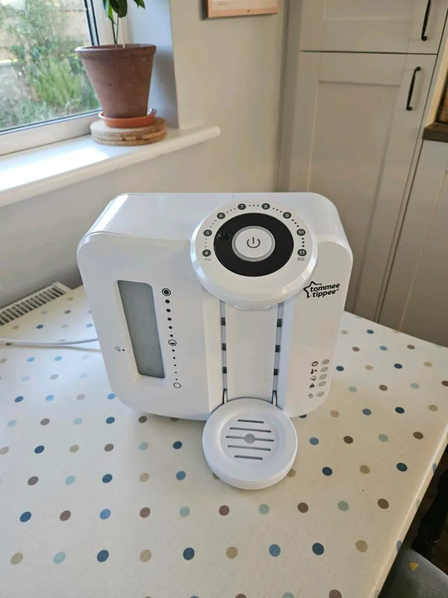 Bottle maker - Image 1