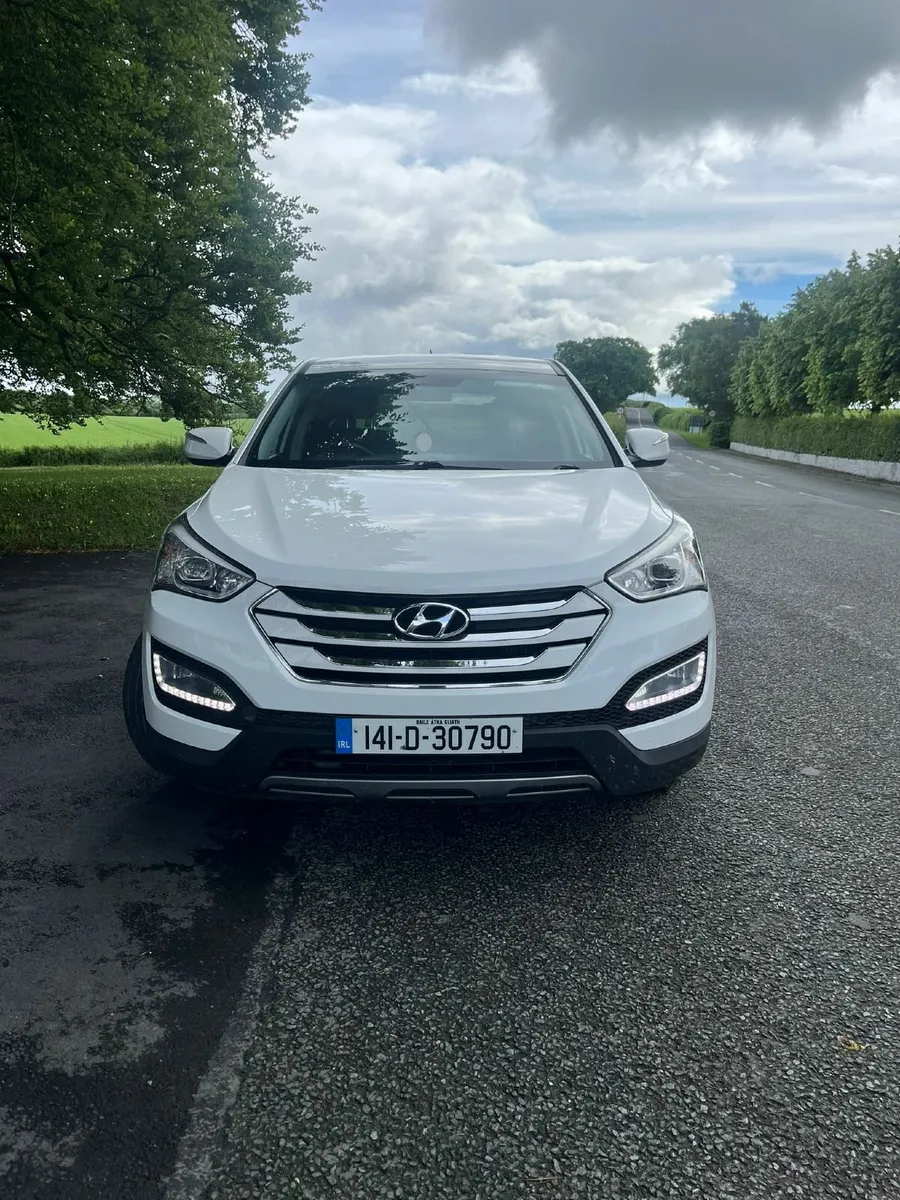 Hyundai Santa Fe 2014 - Image 3