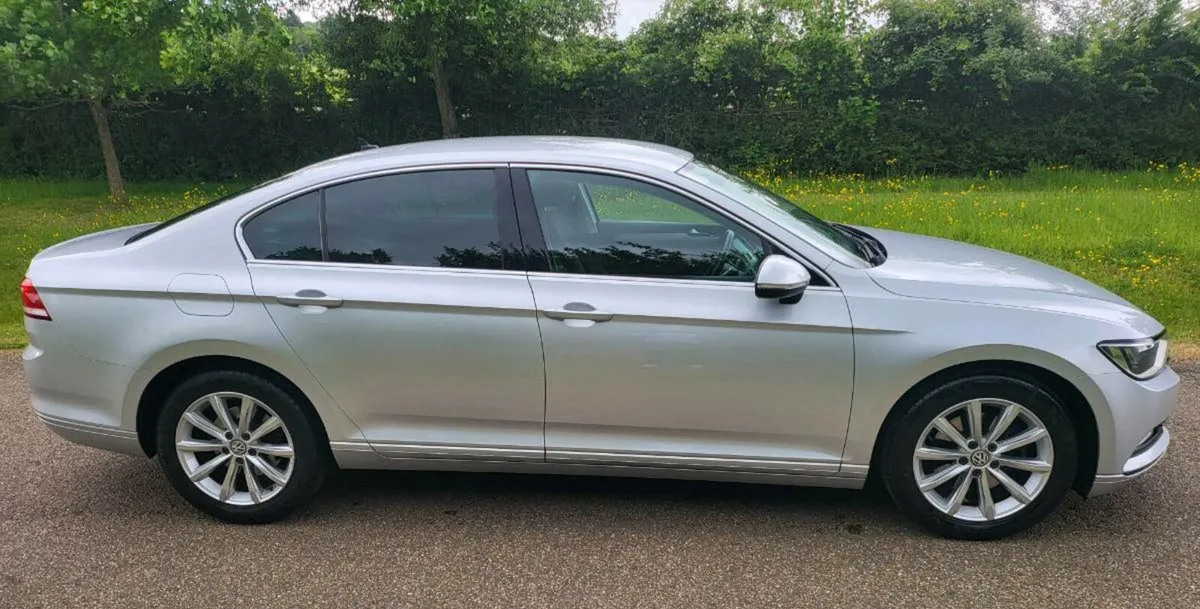 VW PASSAT 2.0tdi BUSINESS EDITION facelift - Image 3