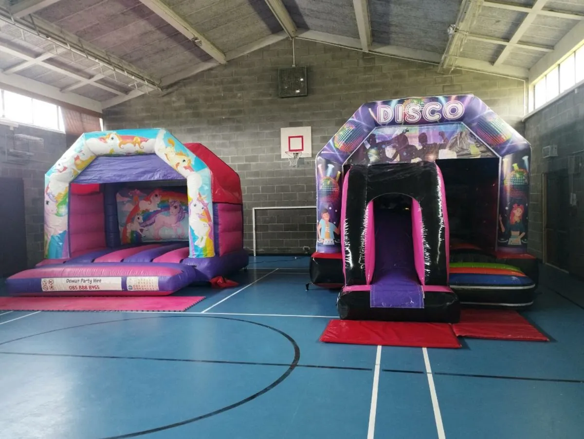 Bouncy castle - Image 1