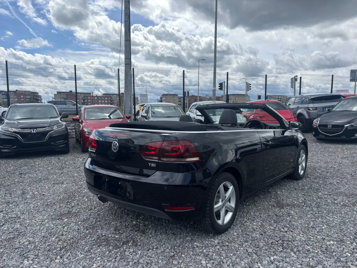 Volkswagen Golf Convertible - Image 4