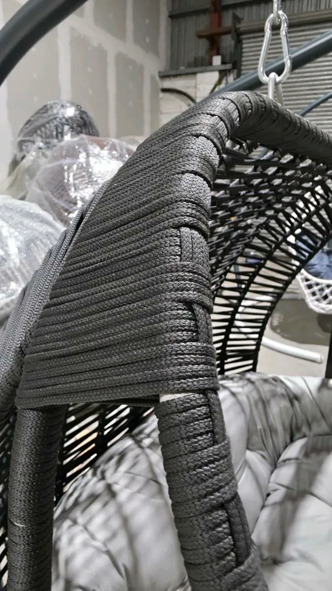 Double Egg Chair swing chair brand new - Image 3