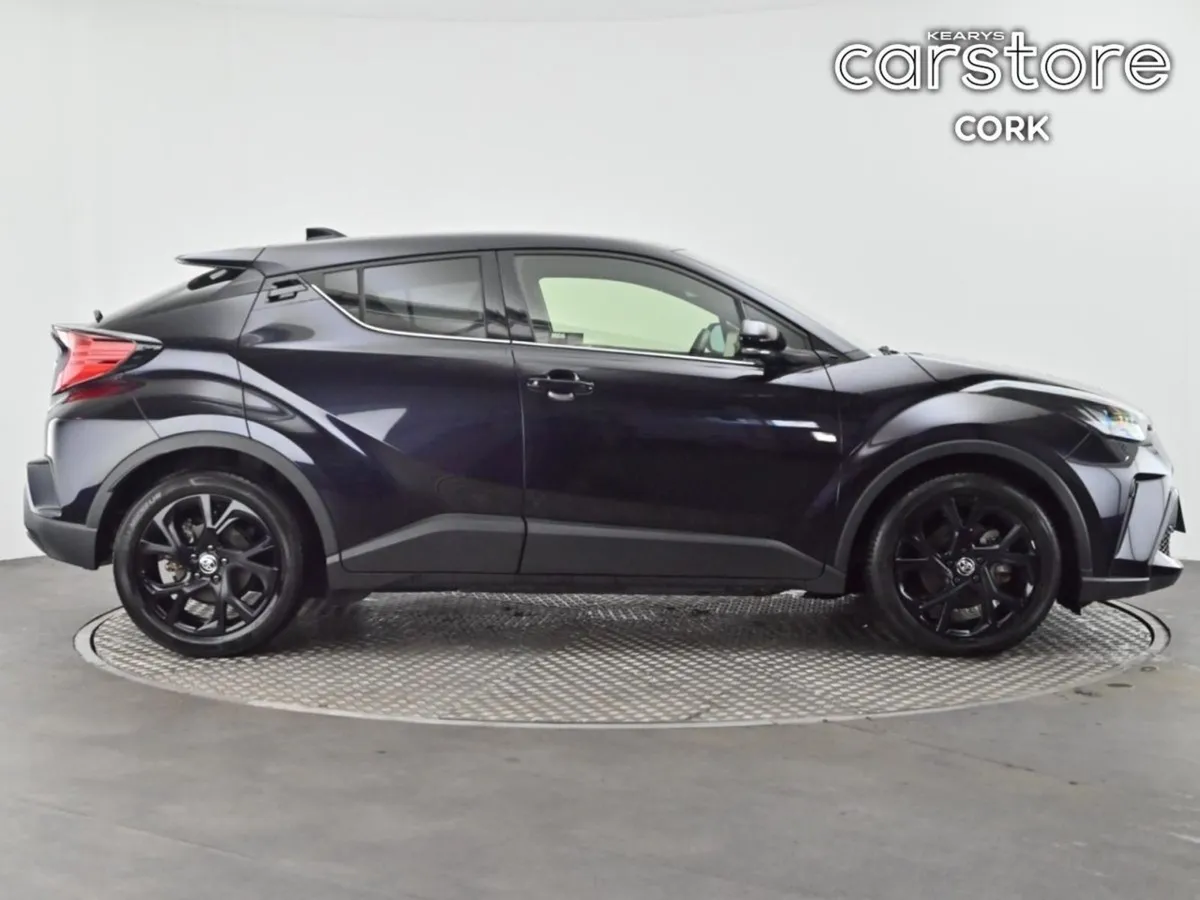Toyota C-HR 1.8 Hybrid Auto - Image 2