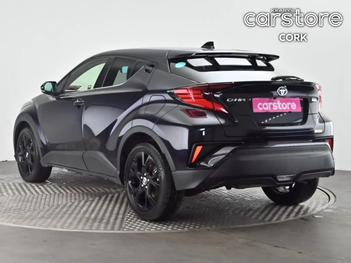 Toyota C-HR 1.8 Hybrid Auto - Image 3