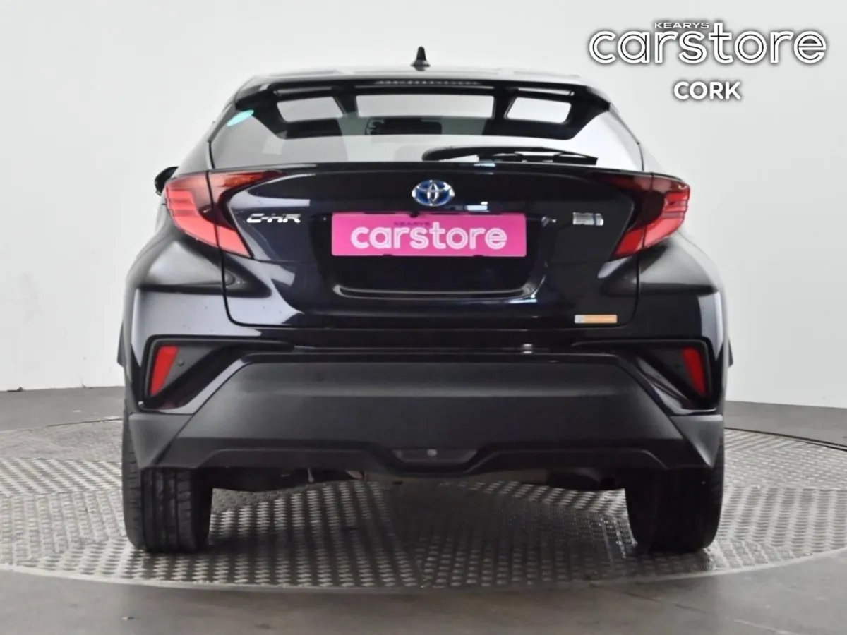 Toyota C-HR 1.8 Hybrid Auto - Image 4