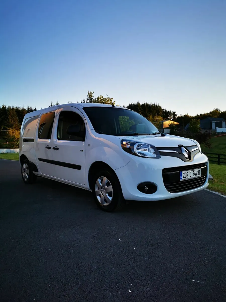 Renault Kangoo ZE33 Electric Crew Cab - Image 2