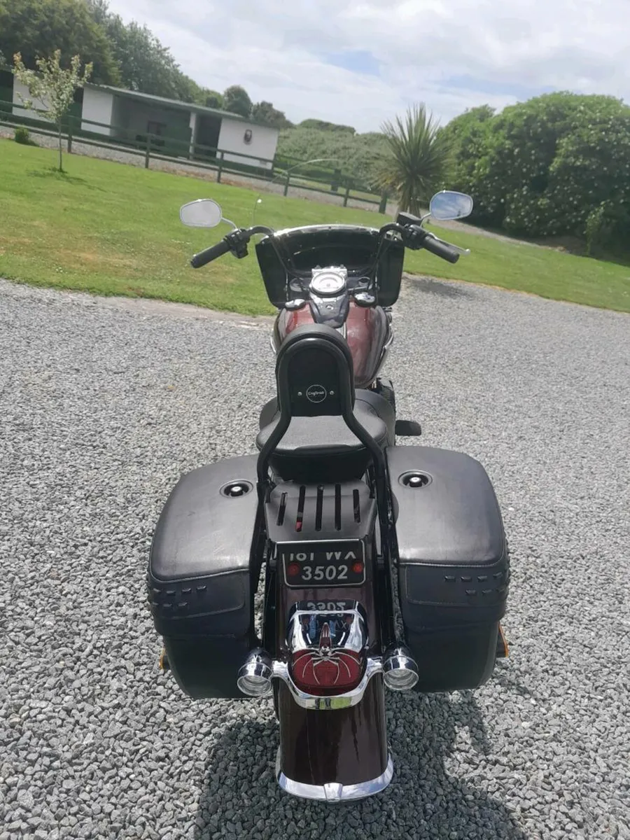 2018 HERITAGE SOFTAIL CLASSIC 114 MILWAUKEE  8 - Image 3
