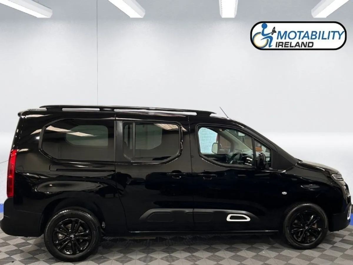 Citroen Berlingo Wheelchair Accessible - Image 3