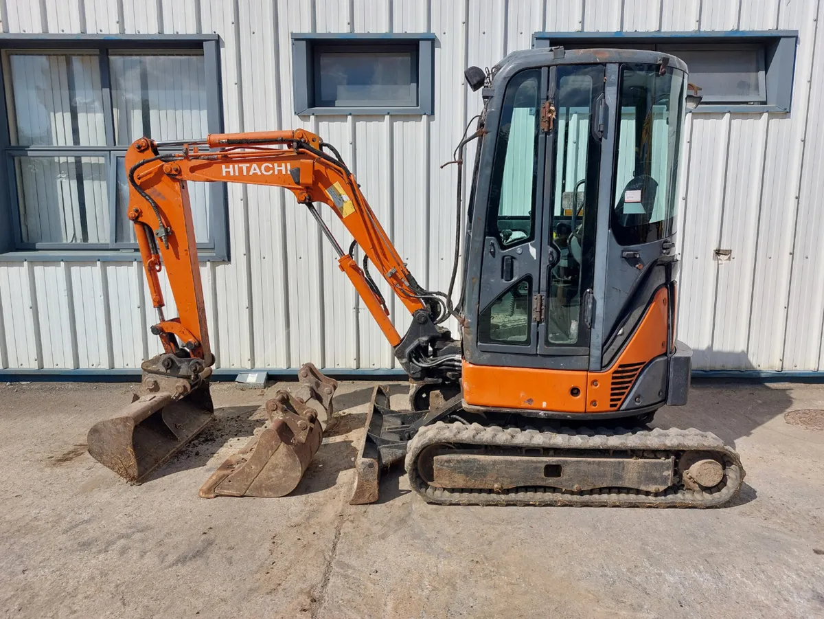 Hitachi ZX22U-2 - Image 1
