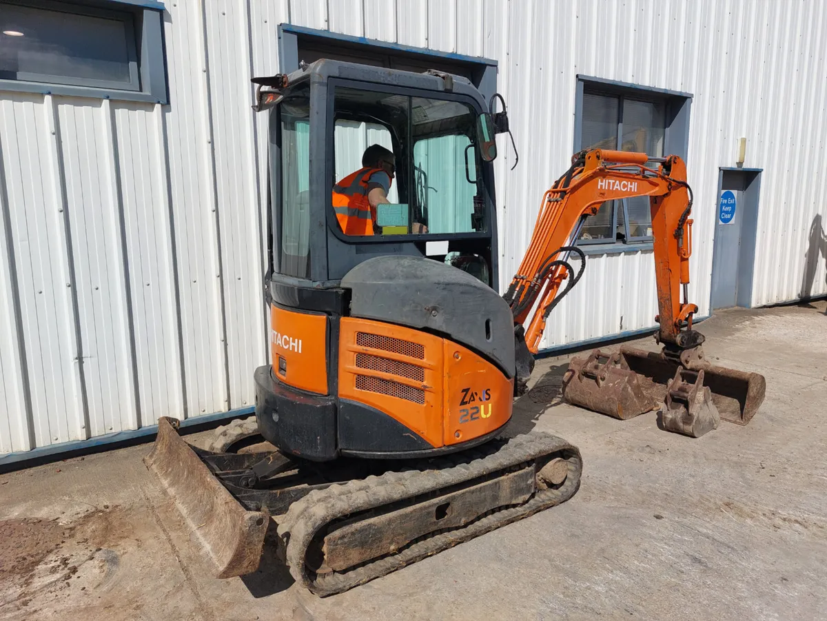 Hitachi ZX22U-2 - Image 4