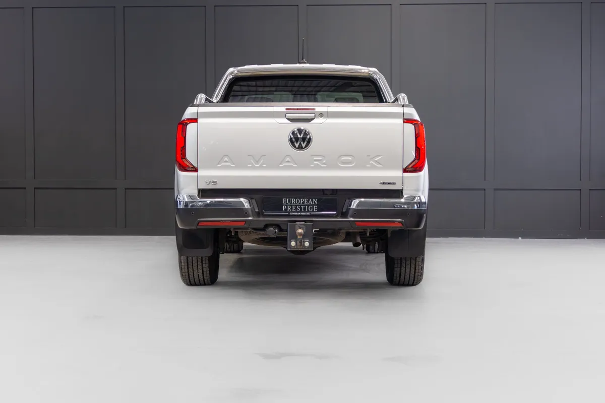 232 Volkswagen Amarok S 3.0TDI 5 Seat N1 Crewcab - Image 4