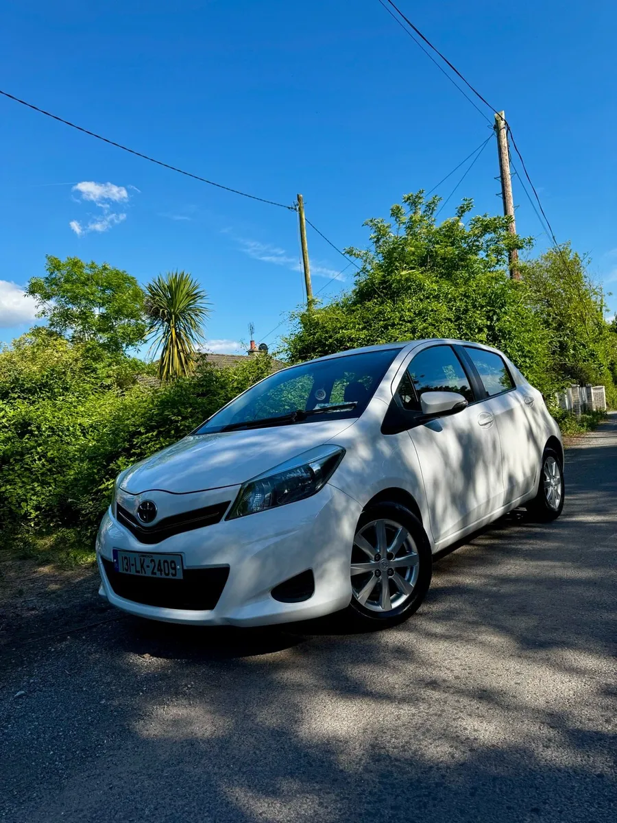 131 Toyota Yaris 1.3 petrol - Image 1