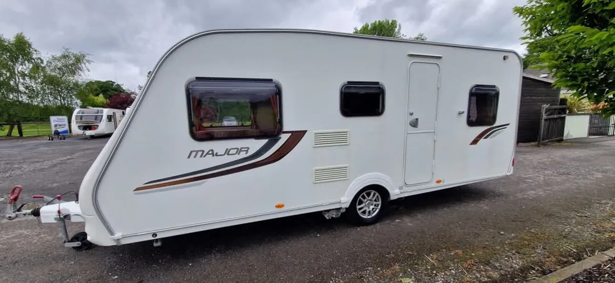 Swift Sprite Major x6 berth caravan - Image 3