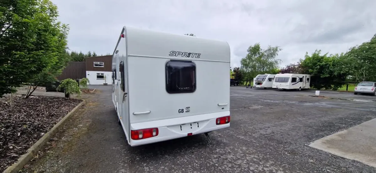 Swift Sprite Major x6 berth caravan - Image 4