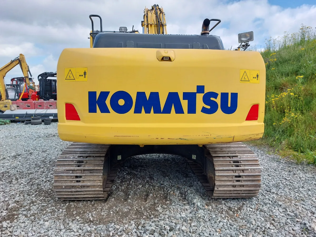2016 Komatsu PC210LC-10 - Image 4