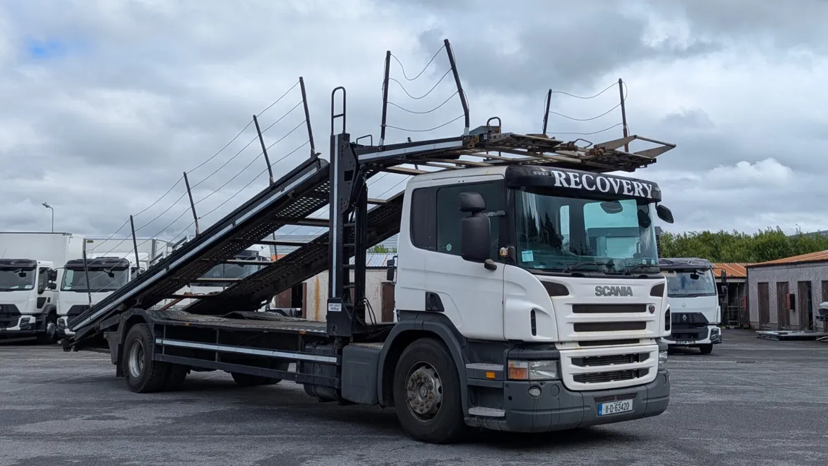 2011 Scania  P230 4X2 - 5 Car Transporter - Image 3
