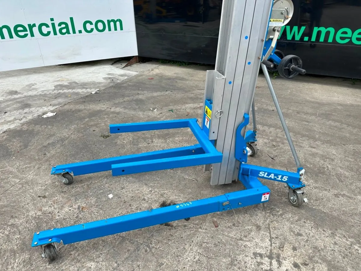 2023 ... GENIE SLA-15 MATERIAL LIFT ....5367 - Image 3