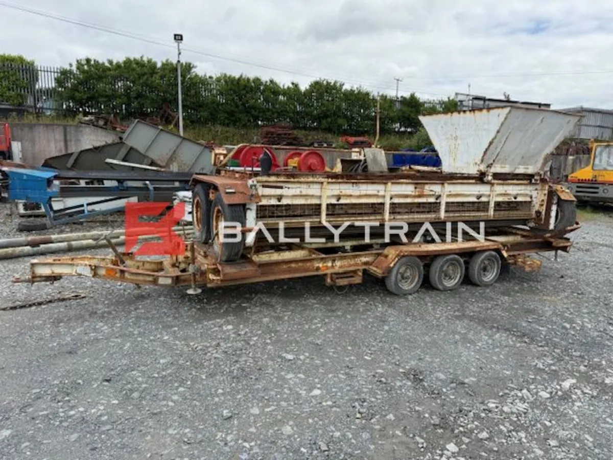 Bristowes M95 Chip Spreader & Transport Trailer - Image 3