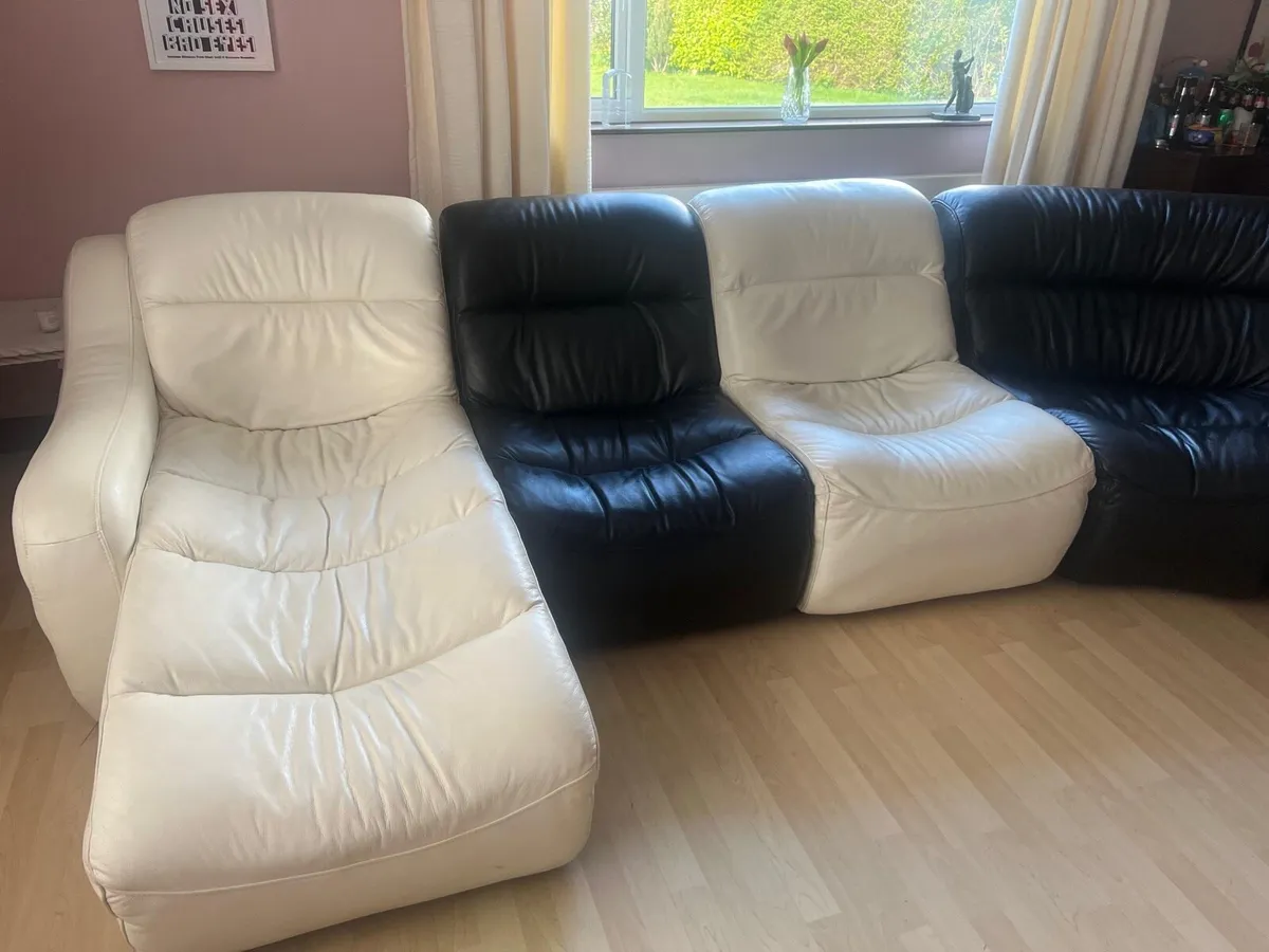 8 leather suit of furniture - Image 2