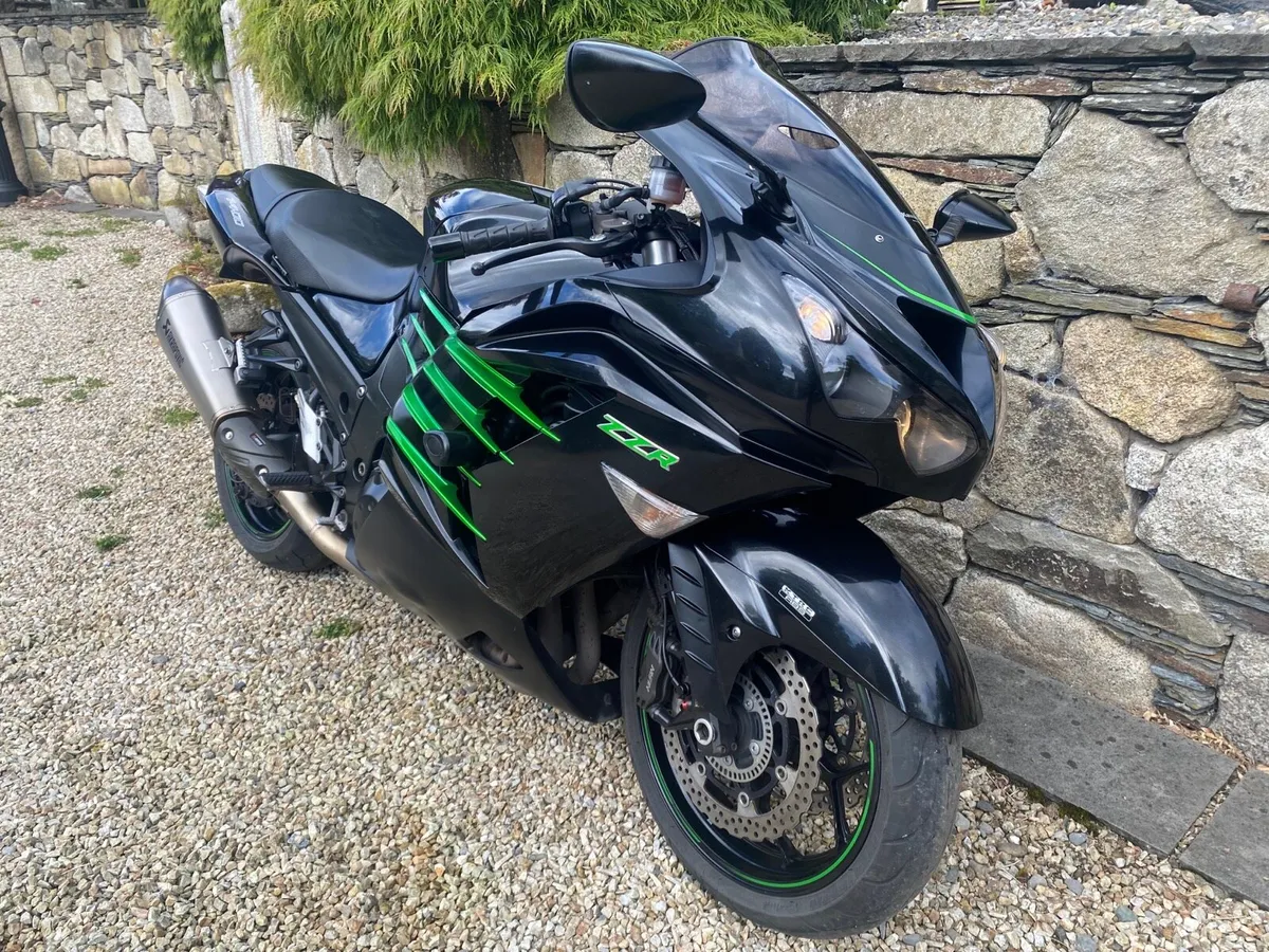 2010  zzr 1400 - Image 3