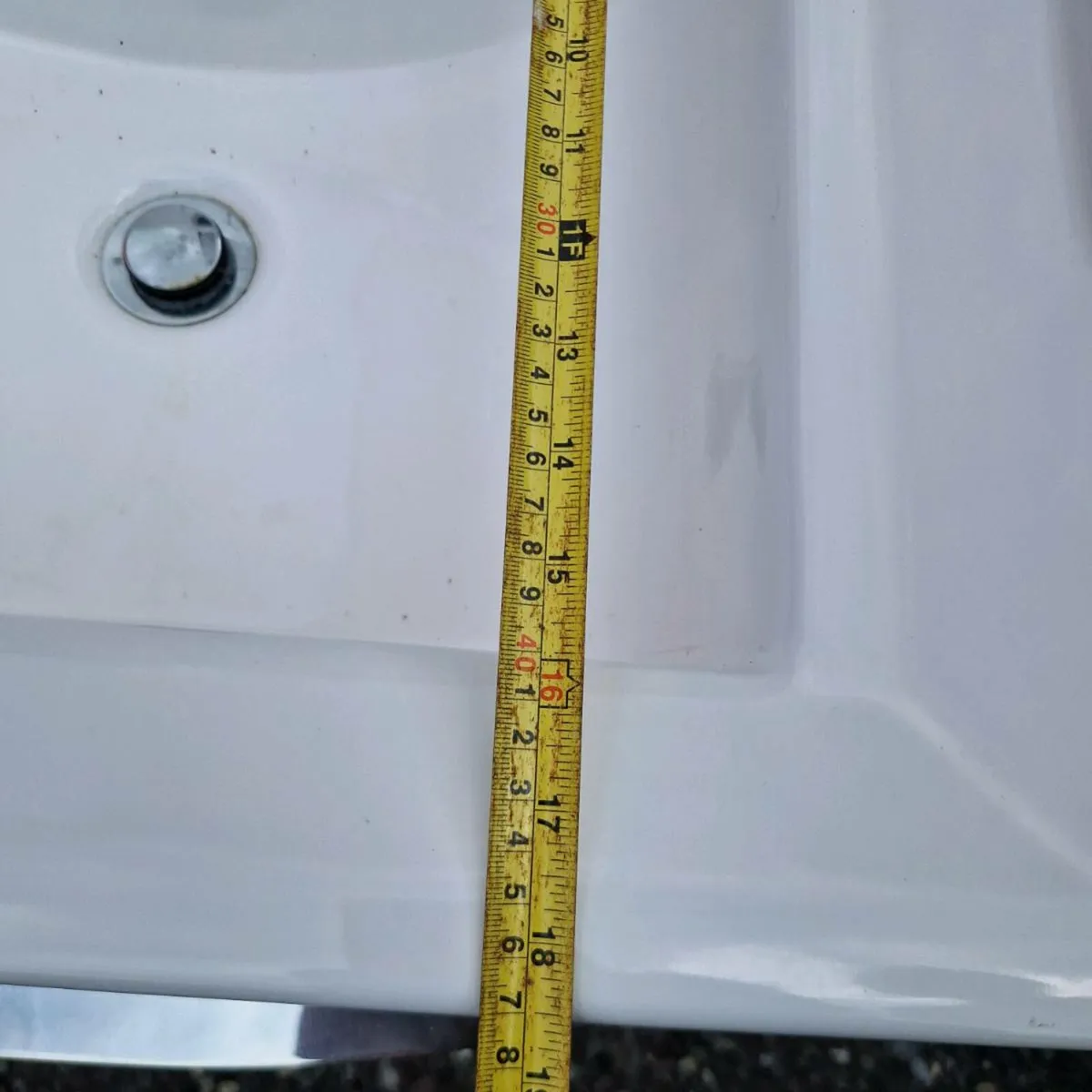 Sync for bathroom. - Image 4